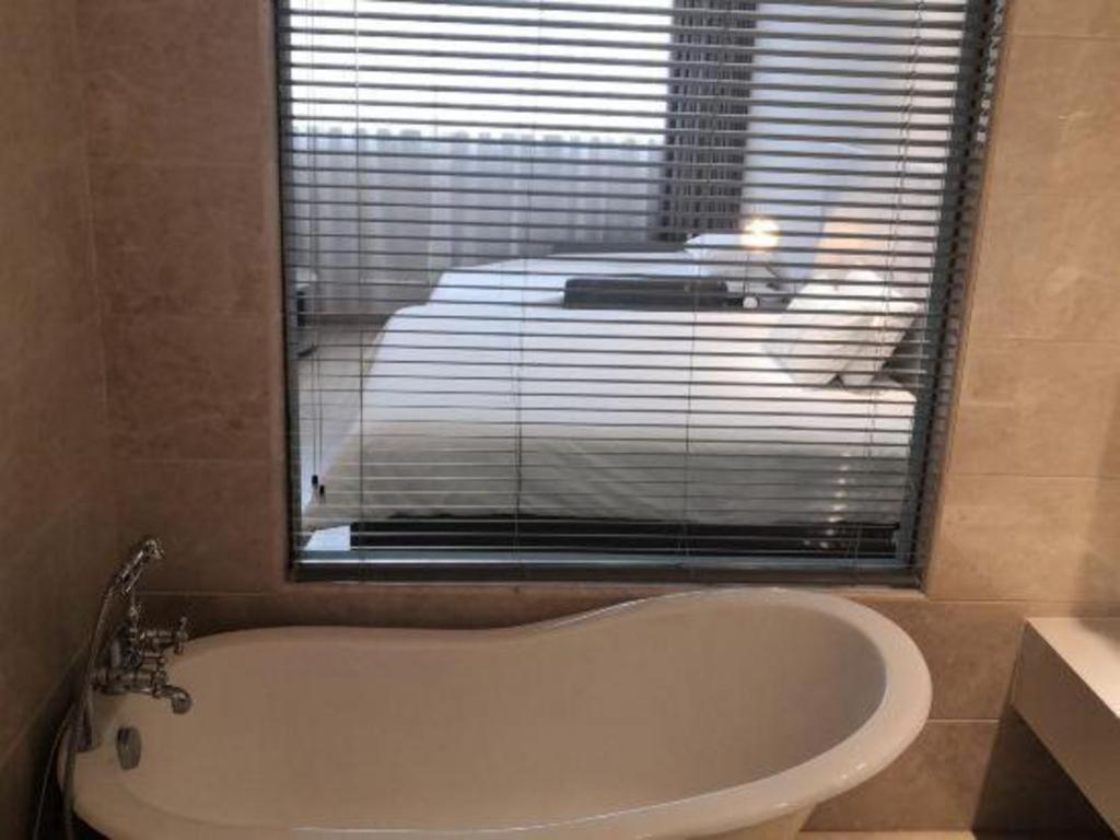 Khách sạn Magnotel Hotel-shanghai Xintiandi 3*